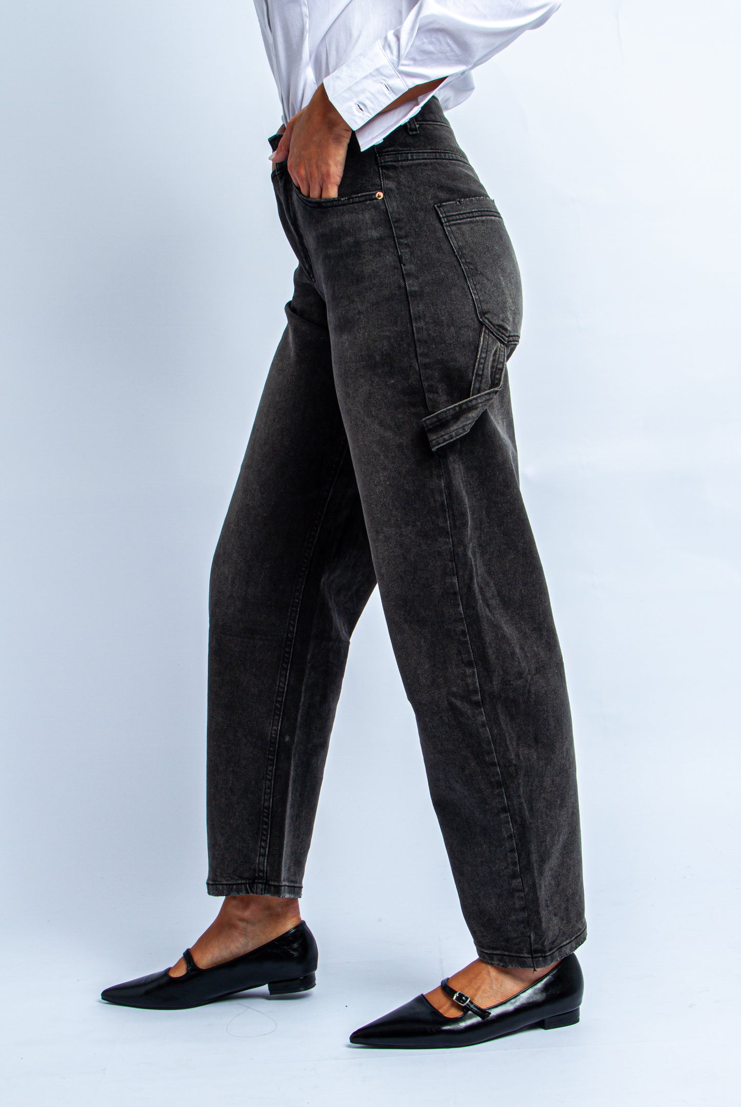 JEANS BANANA FIT GREY