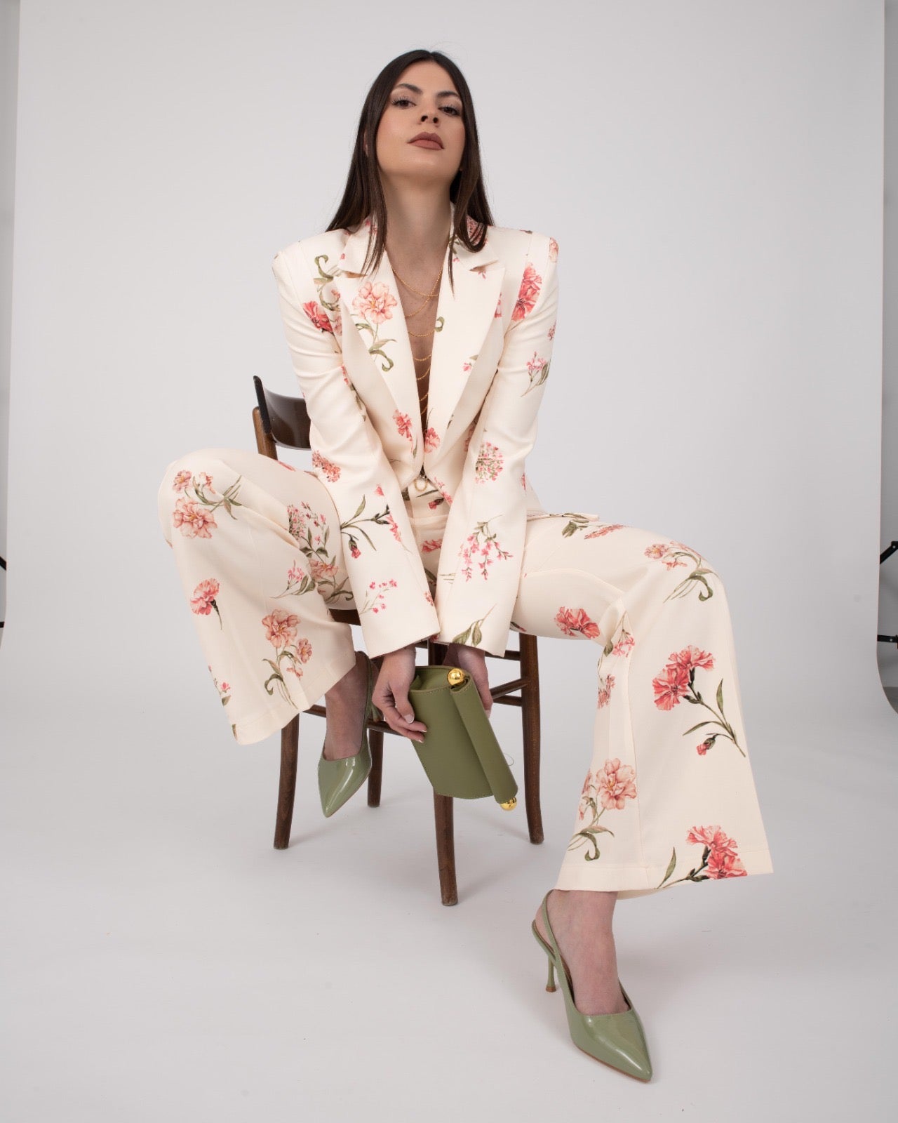 TAILLEUR FLORA BY LUMINA