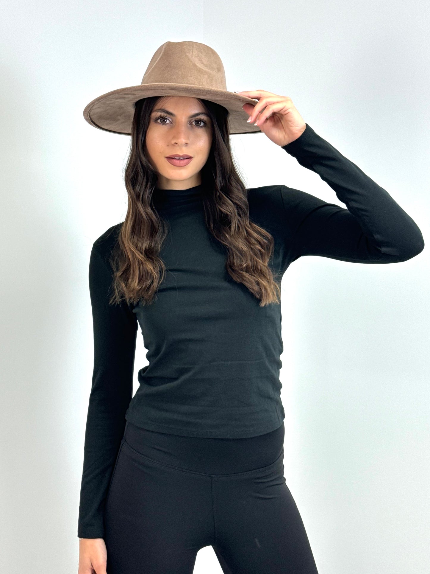 MAGLIA BASIC LUPETTO