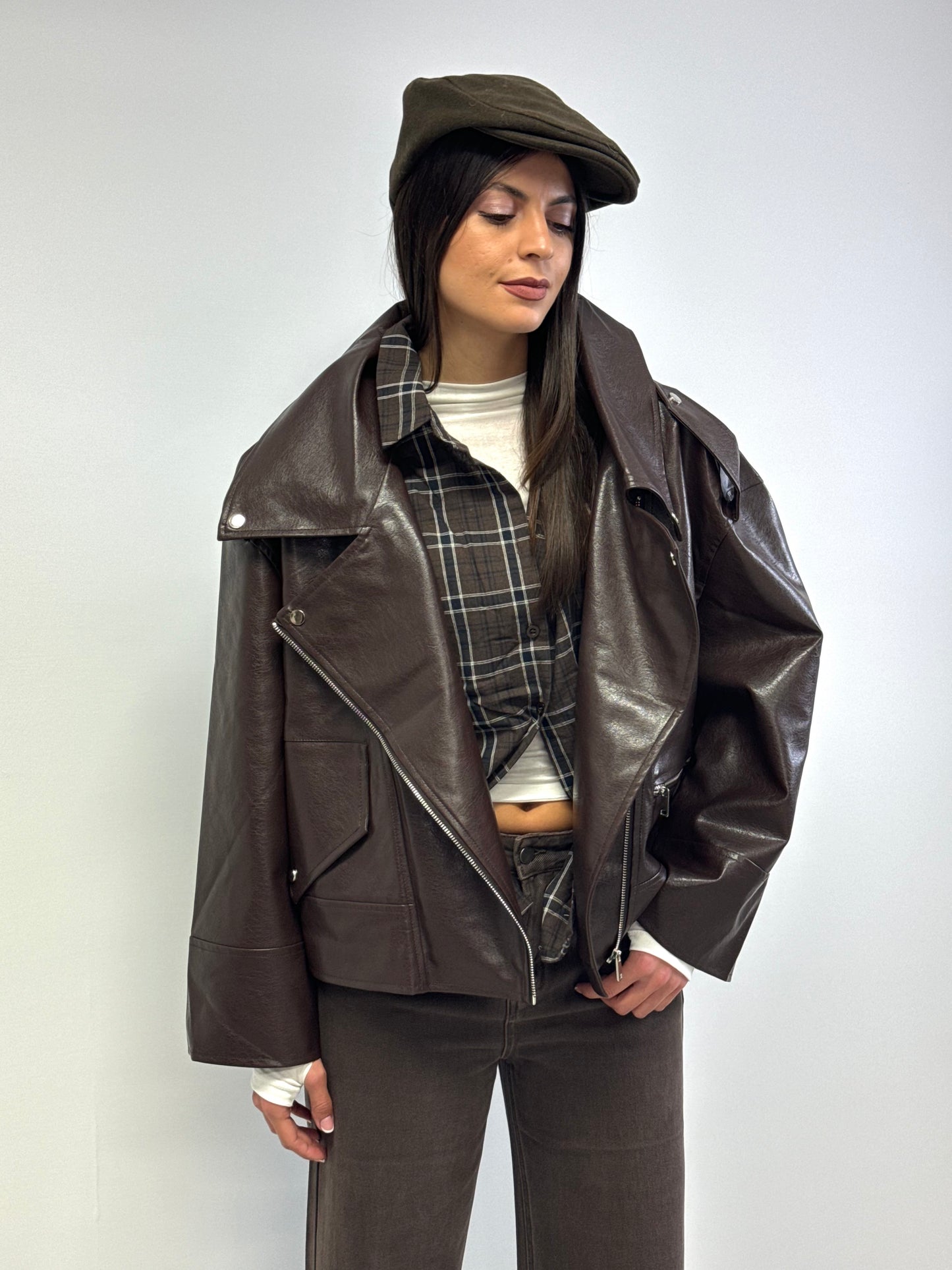 Giacca chiodo simil pelle over choco