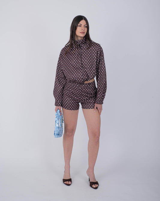 COMPLETO MARRONE A POIS