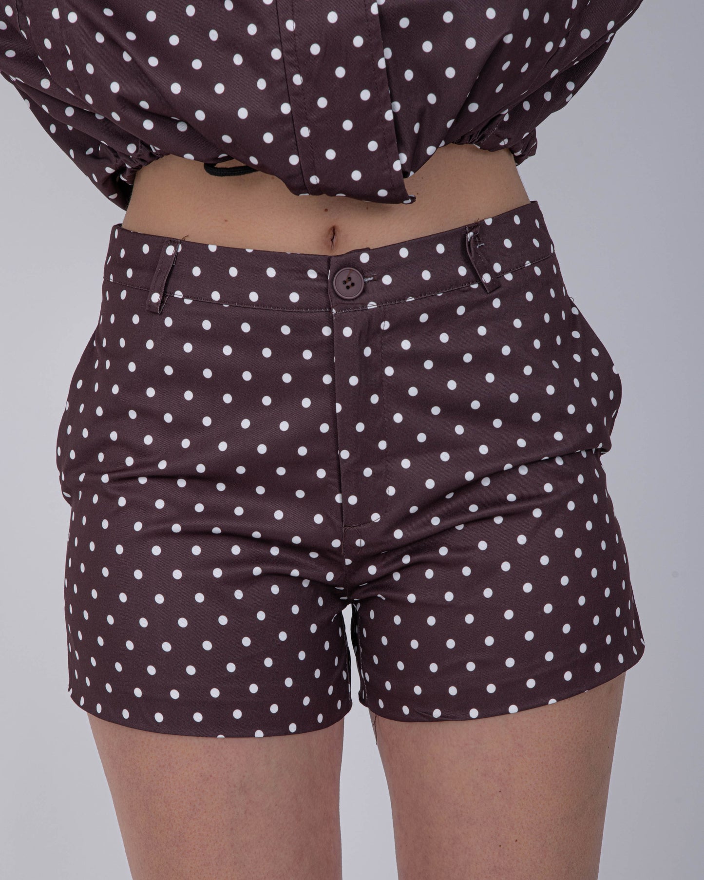 COMPLETO MARRONE A POIS