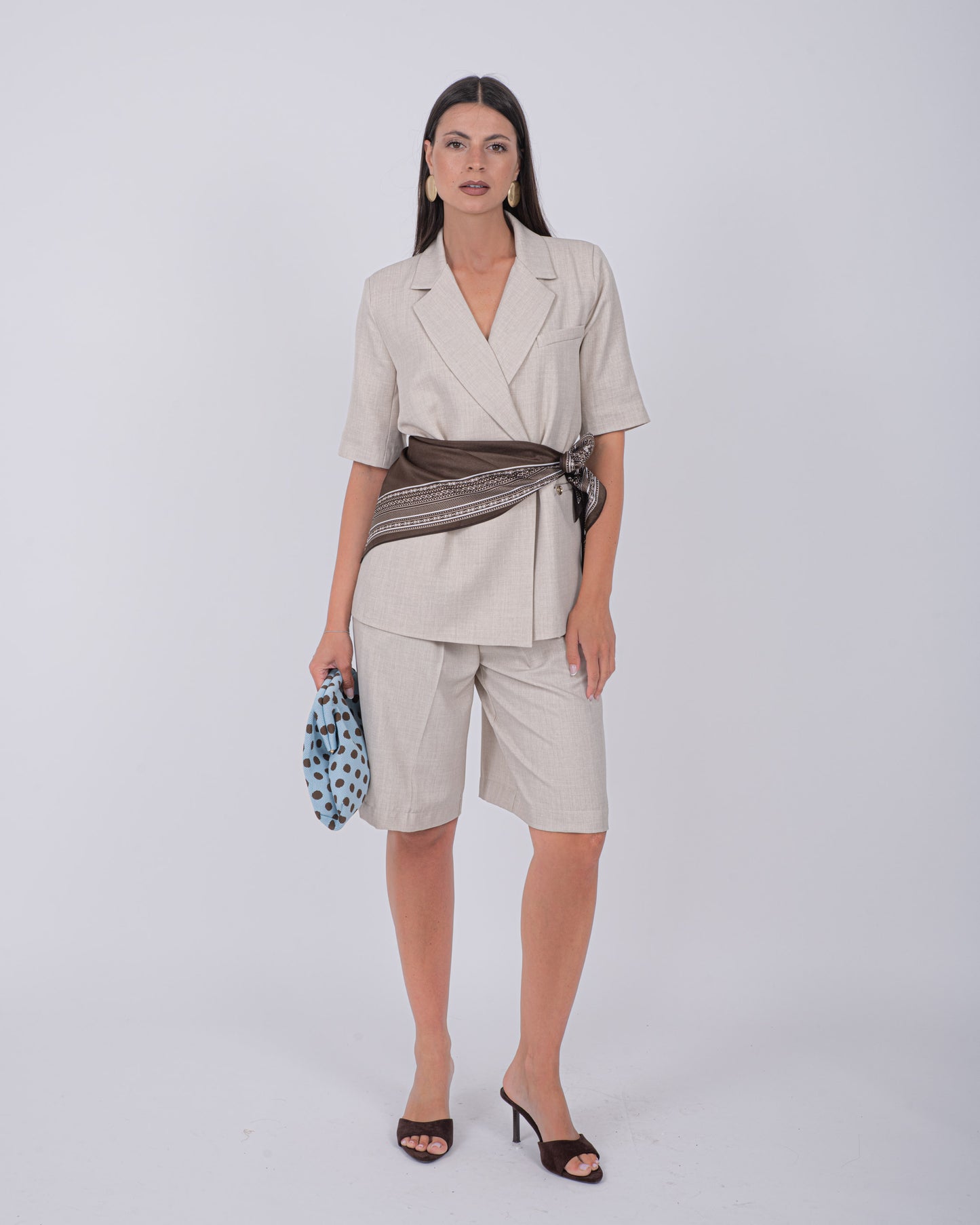 TAILLEUR BERMUDA BEIJE